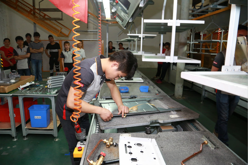 瑞馬壁掛爐廠家品質如何？今天小馬哥帶您走近了解！